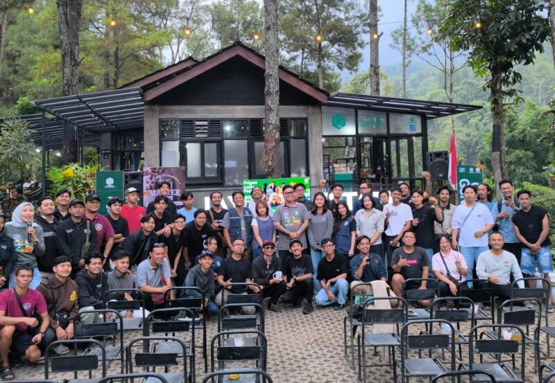 Foto bersama usai digelarnya kegiatan di Kecamatan Prigen, Kabupaten Pasuruan, Jawa Timur
